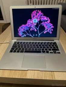 Apple MacBook Air 2017 13" - 11