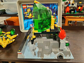 LEGO Aquazone 6199 Hydro Crystalization Station - 11