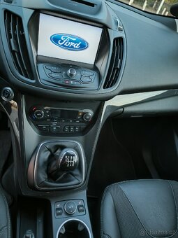 Ford Kuga - 11