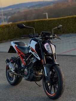 KTM DUKE 125 2018 - 11