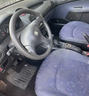 Peugeot 206 1.4i Rok 2002. el.okna, centrál, zimní pneu - 11