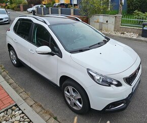 Peugeot 2008 1,2 PureTech - 11