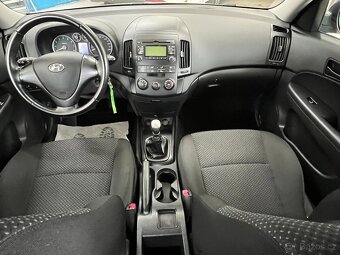 Hyundai i30 1.4i 16V BLUE DRIVE PLNÁ SERVISNÍ KNÍŽKA - 11