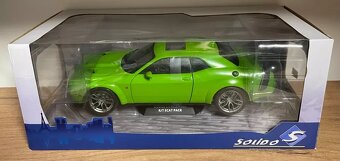 1:18 GT SPIRIT DODGE CHALLENGER GREEN - 11