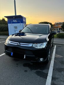 Mitsubishi Outlander 2.0 MIVEC 110kW - 11