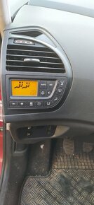 Citroen c4 Grand Picasso - 11