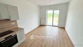 Pronájem bytu s balkonem 2+kk, 46 m2 - Znojmo, ul. Malá Louk - 11