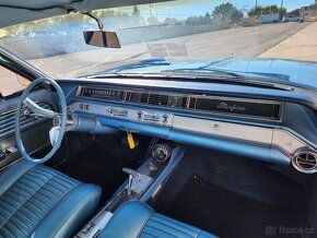 1964 Oldsmobile Starfire - 11