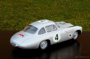 MERCEDES-BENZ 300 SL W194 / CMC 1:18 - 11