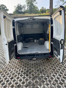 OPEL VIVARO 2016 1.6 BiTurbo - 11