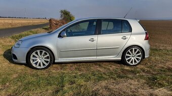 VW Golf V R32 3,2i V6 184kW 4x4 DSG - 11