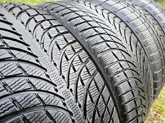 4x Zimní pneu Michelin + Kumho - 235/65 R17 XL - 75% - 11