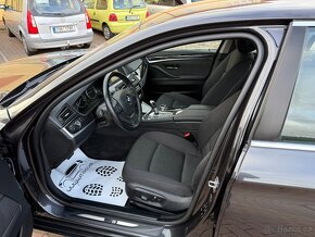 BMW 520i 135kW AUTOMAT-2014-42.460KM-VÝHŘEV,NAVI,BI-XENON- - 11