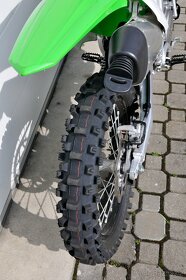 Kawasaki KX450 - 11