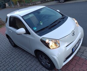 70.000km, Toyota iQ 1.0i N-Collection, Pneu-Brzdy-Servis 40k - 11