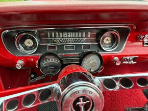 1964 1/2 Ford Mustang Cabriolet - 11