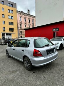 Honda Civic, 1.4i 66kW Ojeté, 2001, 225 075 km 35000 Kč Zobr - 11