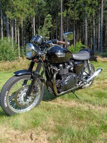 Triumph Thruxton 900 - 11