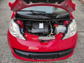 Peugeot 107 1.0i 50 Kw Original Lak Skvělý Stav Bez Koroze  - 11