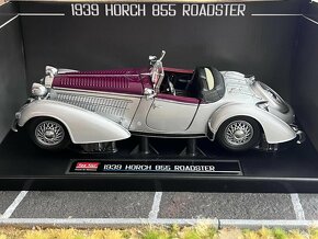 1:18 1939 HORCH 855 Roadster - Silver/Purple - SunStar - 11