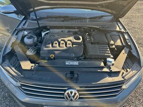 Prodám veškeré ND Volkswagen Passat 2.0 TDi 110 kW - 12