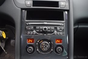 Peugeot 5008 1,6 HDi PO SERVISU,SUPER STAV - 12