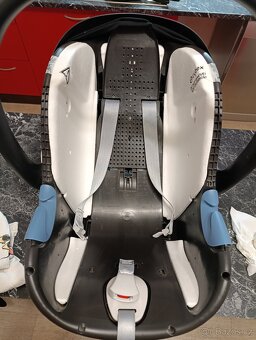 Kočárek Moon Scala 2020+Cybex Aton M 2021,Isofix base M - 12