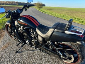 Harley-Davidson VRSCDX Night Rod Special - 12