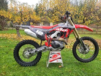 Honda CRF 450 R - 12