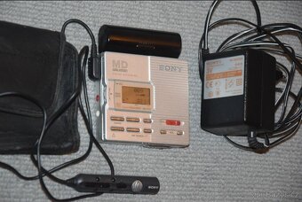 MINIDISC minidisk recorder SONY MZ-R90,DO,přísluš.,adapter - 12