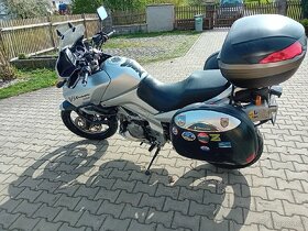 Suzuki Vstrom 1000 - 12