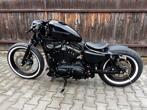 Harley Davidson Iron 883 Custom Bobber - 12