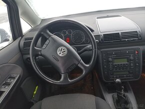 Volkswagen Sharan - 12