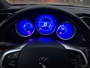 Citroen DS4 1.6HDI rv.2014 118400km,masážní sedadla - 12