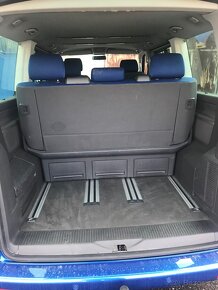 VW T5 Multivan - 12