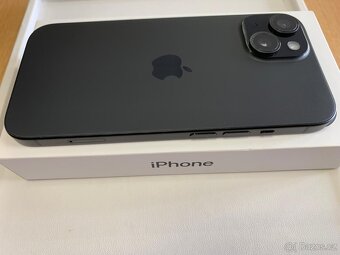 Apple iPhone 15 128 GB Černý Stav nového - 12