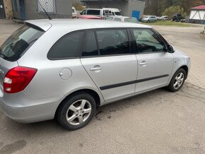 Škoda Fabia 2 facelift prodam náhradní dily - 12