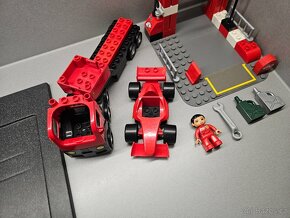 LEGO DUPLO 4694 Závodní tým Ferrari F1 - 12