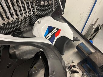 Bmw s1000rr - 12