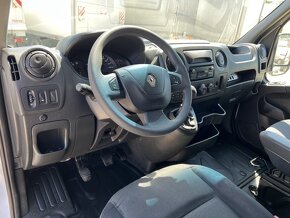 Prodám Renault Master 2.3DCi,125kw. 8 palet. TwinCab. - 12