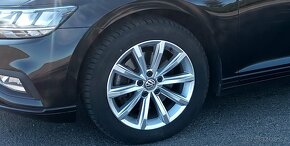 VW Passat B8 Combi 2.0 TDI DSG najeto 101 tis.km - 12