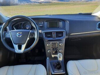 Volvo V40 2.0 D4 130kW, 80tis. 1.majitel, serviska, garáž, b - 12