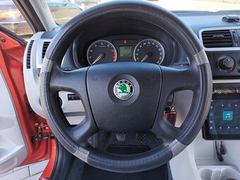 Škoda Fabia 1,6 16V Ambiente,KLIMA,TAŽNÉ - 12