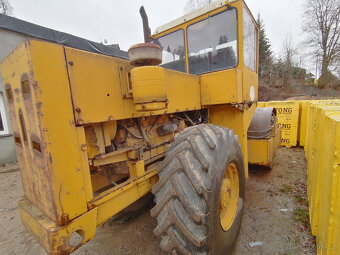 Vibrační válec Stavostroj VV111, r.v.1988, motor Zetor - 12