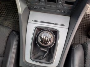 Prodám Audi A4 B7 2.0Tdi,125kw,s-line - 12