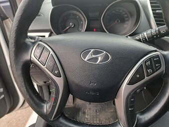 Hyundai i30, 1.6, Diesel, rv.2014/04 (cj.2625) - 12