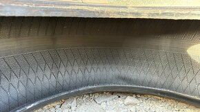 215/60 R16 Zimní DUNLOP - 12