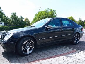 Mercedes-Benz C 220 CDI rok 2004 - 12