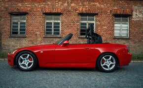 HONDA S2000 FORMULA RED - 12