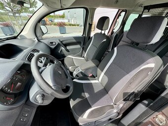 Renault Kangoo 1.5 dCi Grand 7 míst, navi, klima - 12